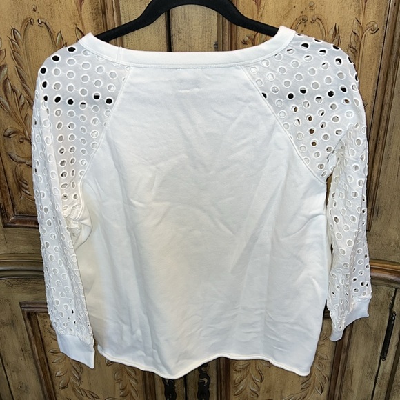 GAP Vintage Soft Eyelet Sleeve Sweatshirt - Picture 4 of 10